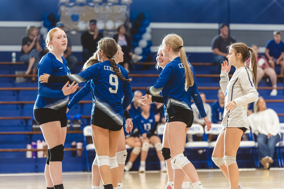 Lady Comets volleyball action from Senior Night vs. Herscher in Clifton, IL, 9/28/26